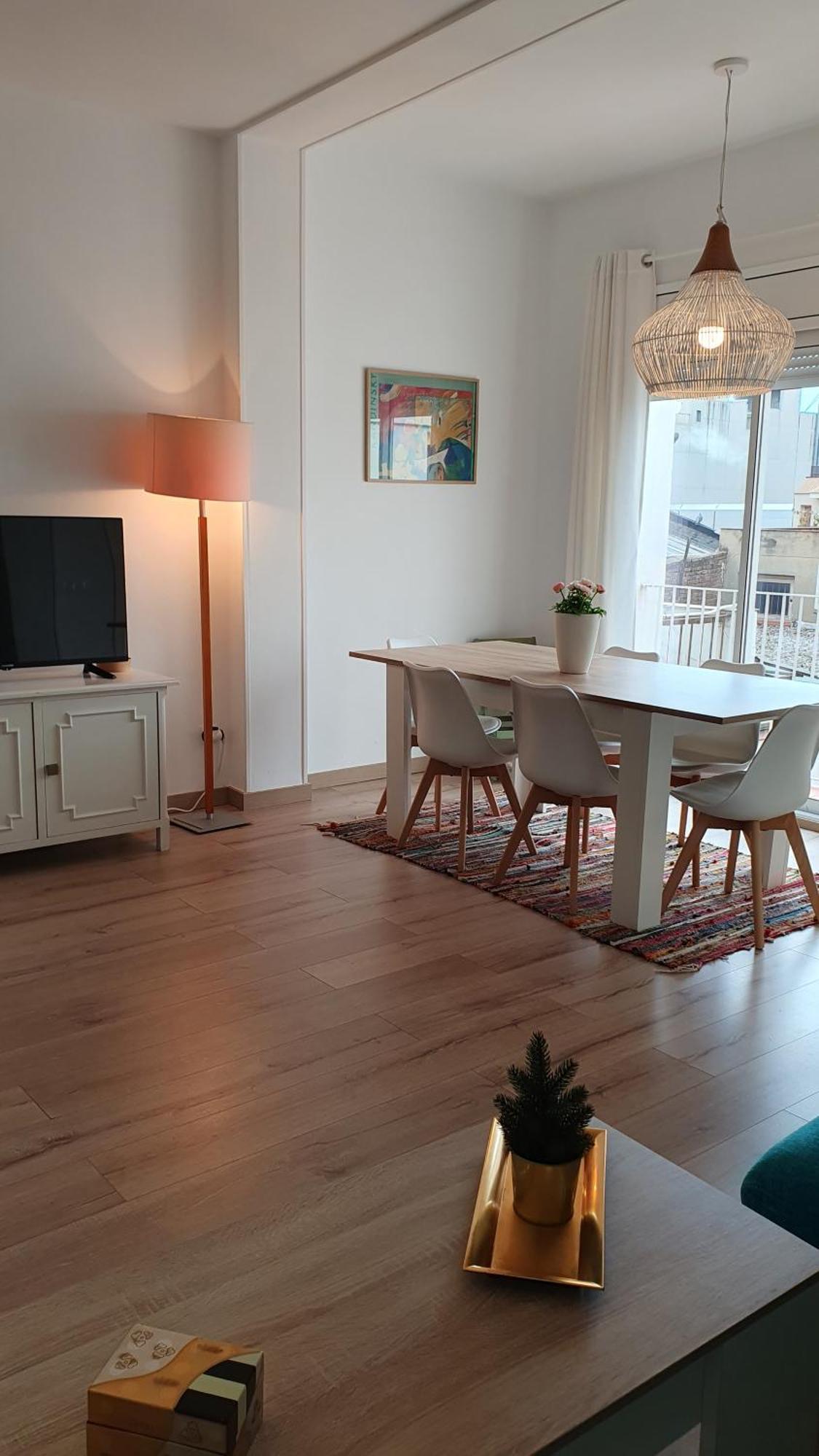 Apartamento Nuevo En Terrassa Centro Exterior photo