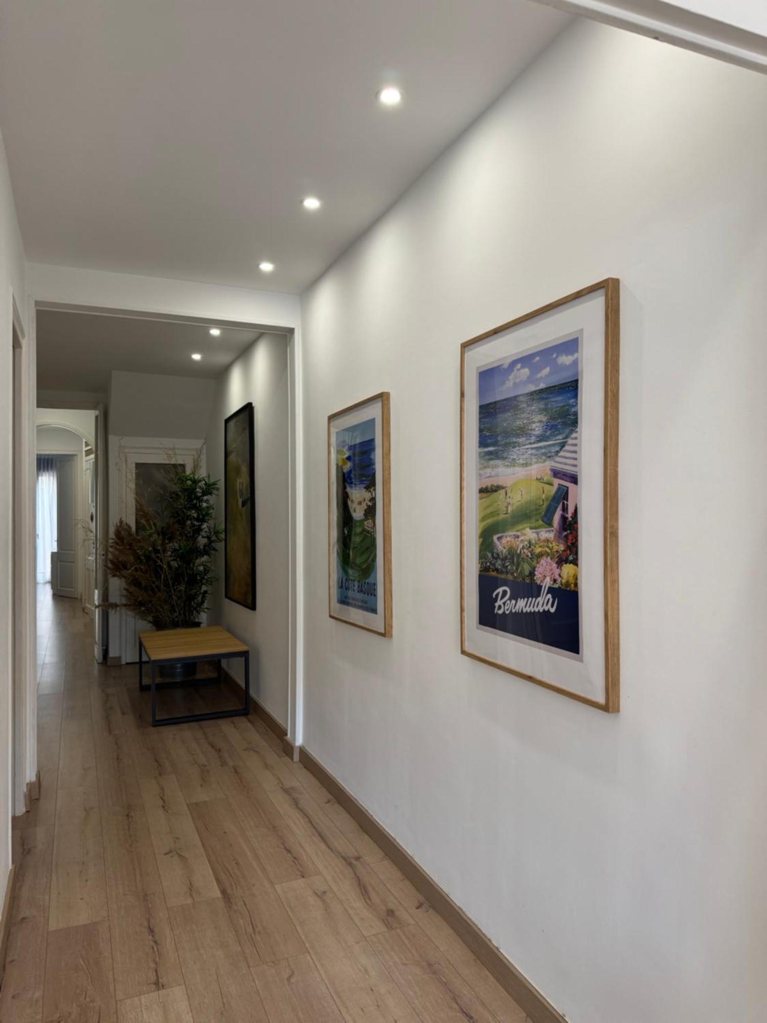 Apartamento Nuevo En Terrassa Centro Exterior photo